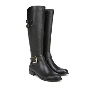 Black Boots with Buckles